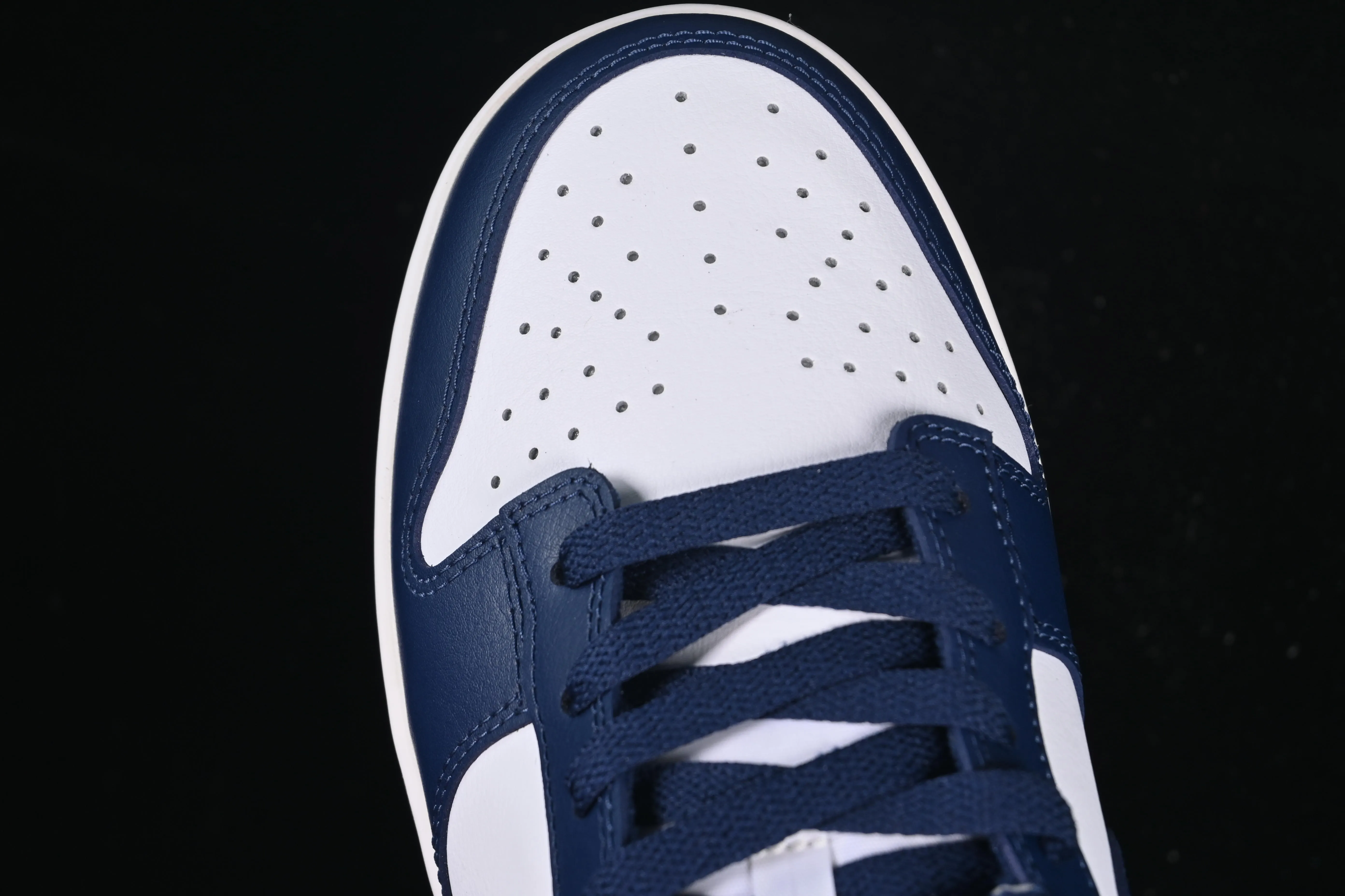 All categories Nk SB Dunk series Nk SB Dunk Low low-top sneakers Nike SB Dunk Low white blue low-top casual sneakers HF5441-107